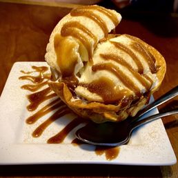Apple Pie Ala Mode