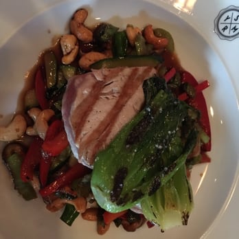 Seymour - Gegrilde tonijn, met op verzoek extra groente ipv noodles - Brasseries Near Me - Haarlem, New Hampshire