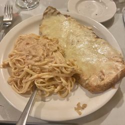 Caruso's Ristorante Italiano - Veal parmigiana with rosa sauce