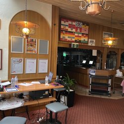 Harmonie German Club - Takeout pickup table