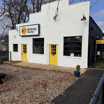 The Barking Barley - Hot Dogs Near Me - Fredericksburg, Virginia The Barking Barley - Hot Dogs Near Me - Fredericksburg, Virginia