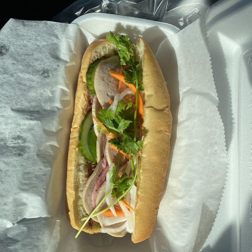 Banh mi was arranged beautifully