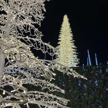 Enchant Christmas - Festivals Near Me - Franklin, Wisconsin Enchant Christmas - Festivals Near Me - Franklin, Wisconsin
