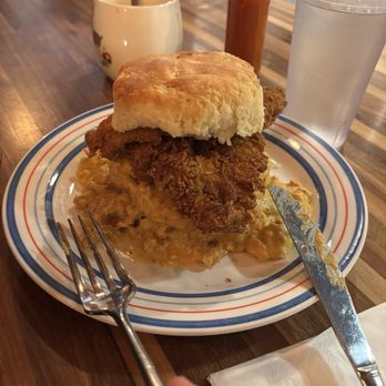 Seattle Biscuit Company - Gus - Food Trucks Near Me - Seattle, Washington