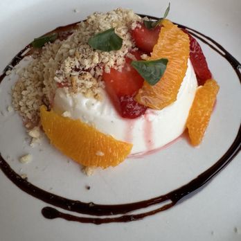 North Italia - Tahitian Vanilla Panna Cotta - Italian Near Me - Tempe, Arizona