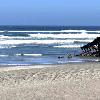 Peter Iredale Ship Wreck - High tide shipwreck - Parks Near Me - Warrenton, Oregon Peter Iredale Ship Wreck - High tide shipwreck - Parks Near Me - Warrenton, Oregon