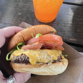 Al's Burger Shack - One of the best burgers I have EVER had - Burgers Near Me - Chapel Hill, North Carolina
