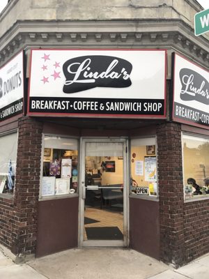 Linda's Donuts by null