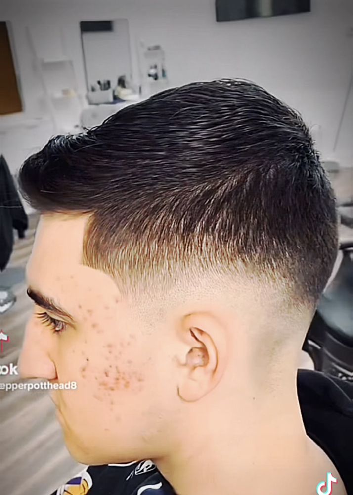 BLADES & CO BARBER SHOPPE Updated June 2024 96 Photos & 10 Reviews