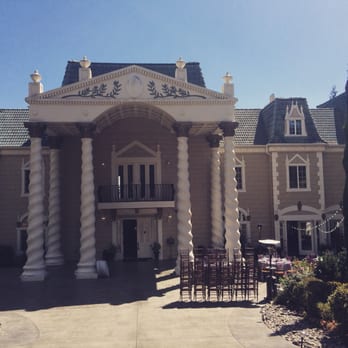 The Empress Estate - The day of as setup is starting - Venues & Event Spaces Near Me - Woodland, Washington The Empress Estate - The day of as setup is starting - Venues & Event Spaces Near Me - Woodland, Washington