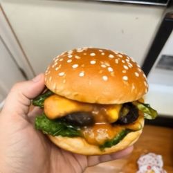 Circle K - Mold