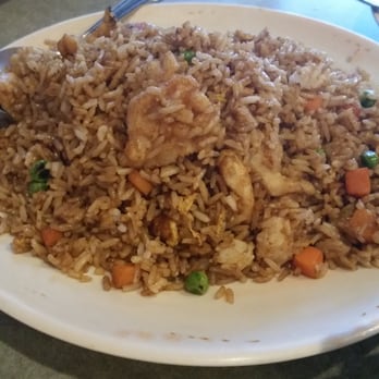 Golden Wall - Chicken fried rice - Chinese Near Me - La Mirada, California