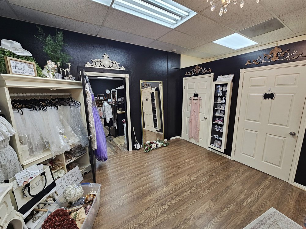Garment Gourmet Resale Shop Logo