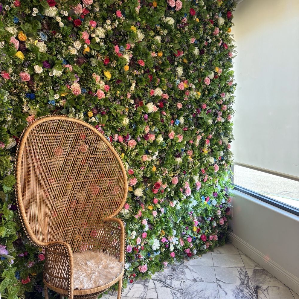 Violet Cactus Petite - Flower photo wall - Party Equipment Rentals Near Me - Burbank, California