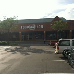 Food Lion - Front of Business