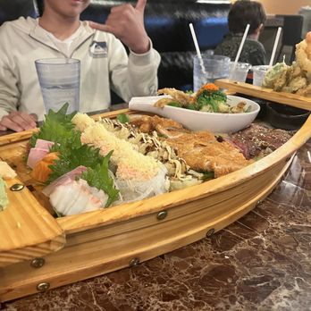 Sakura - Sushi Bars Near Me - Mililani, Hawaii