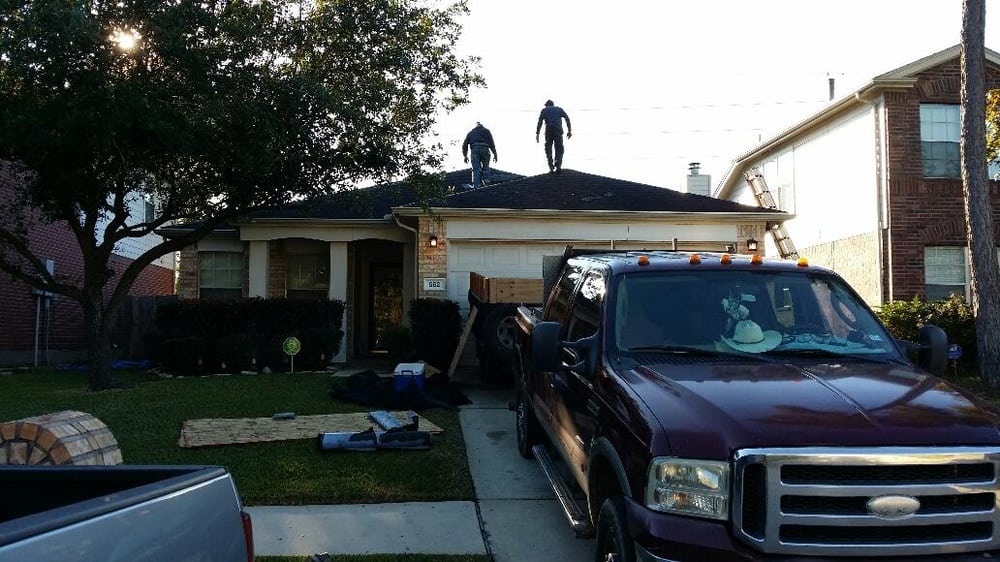 Slide of Baca Roofing