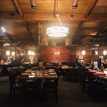Cattlemens - Dining Area - Seafood Near Me - Dixon, California