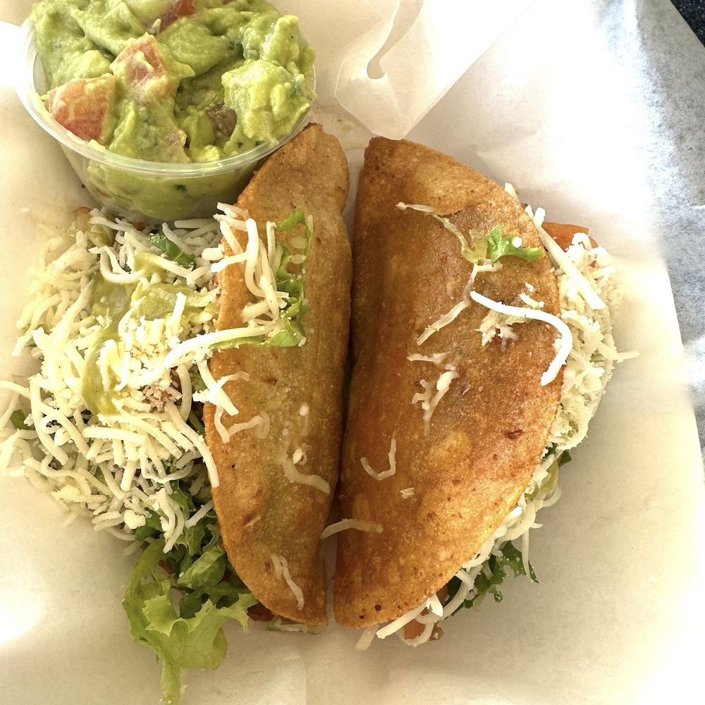 Papi's Grill - Potatoe hard tacos - Tacos Near Me - Pismo Beach, California Papi's Grill - Potatoe hard tacos - Tacos Near Me - Pismo Beach, California