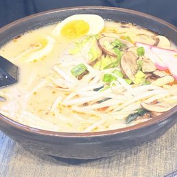 Spicy pork ramen