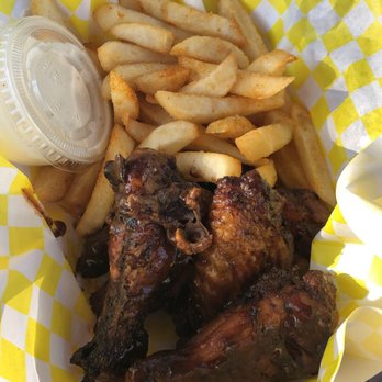 Roscoe's Smoked Bar-B-Que - Food Trucks Near Me Roscoe's Smoked Bar-B-Que - Food Trucks Near Me