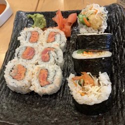 Ramen House Shinchan - Spicy Tuna Roll Ebi Ten Roll