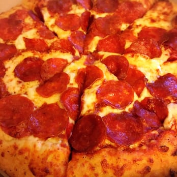Pizza Hut - Medium Pizza with marinara sauce, cheese, pepperoni, with garlic buttery hand tossed crust - Pizza Near Me - Rowland Heights, California Pizza Hut - Medium Pizza with marinara sauce, cheese, pepperoni, with garlic buttery hand tossed crust - Pizza Near Me - Rowland Heights, California