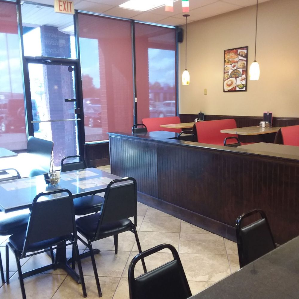Village Pizza - Interior - Pizza Near Me - Fort Mill, South Carolina Village Pizza - Interior - Pizza Near Me - Fort Mill, South Carolina
