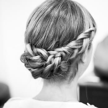 Manon C - Hair Salons Near Me - Lille, 59