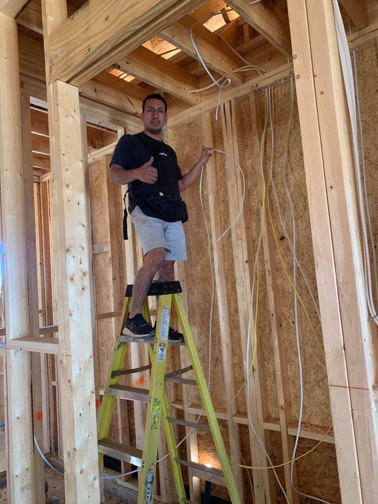 Slide of Electro System