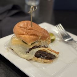 BRU Burger Bar - Indianapolis - Garlic-Three Cheese* Burger