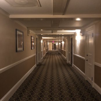The Seelbach Hilton Louisville - Second hallway leading to our room.  I was waiting for twin girls to appear and a boy to ride down the hall on a tricycle. - Hotels Near Me - Louisville, Kentucky
