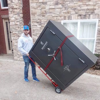 Alpha Moving & Storage - Gun Safe Move - Movers Near Me - Clarksville, Tennessee