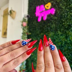 EM Beauty Nail Spa - #FourthOfJulyNails #AmericaFlagNails