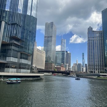 Chicago River Boat Architecture Tours - Architectural Tours Near Me - Chicago, Illinois Chicago River Boat Architecture Tours - Architectural Tours Near Me - Chicago, Illinois