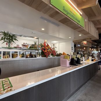 Aloha Sugarcane Juice - Service counter - Juice Bars & Smoothies Near Me - Honolulu, Hawaii Aloha Sugarcane Juice - Service counter - Juice Bars & Smoothies Near Me - Honolulu, Hawaii