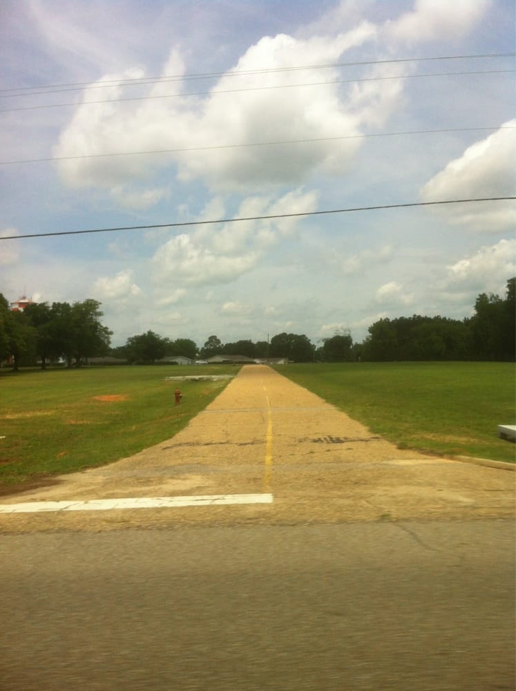 FT RUCKER EXCHANGE TRIANGE SHOPPETTE Updated September 2024 22305