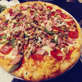 Vinzo's - Pizza - Pizza Near Me - Casselberry, Florida Vinzo's - Pizza - Pizza Near Me - Casselberry, Florida