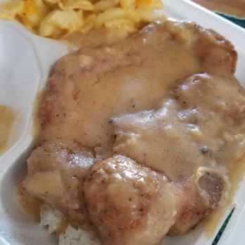 R Kitchen - Smothered pork chop - Soul Food Near Me - Lakewood, California R Kitchen - Smothered pork chop - Soul Food Near Me - Lakewood, California