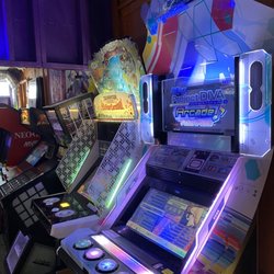 DawnStar Video Games - Arcade