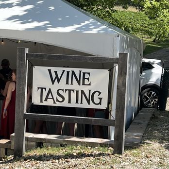 Adam Puchta Winery - Wineries Near Me - Hermann, Missouri