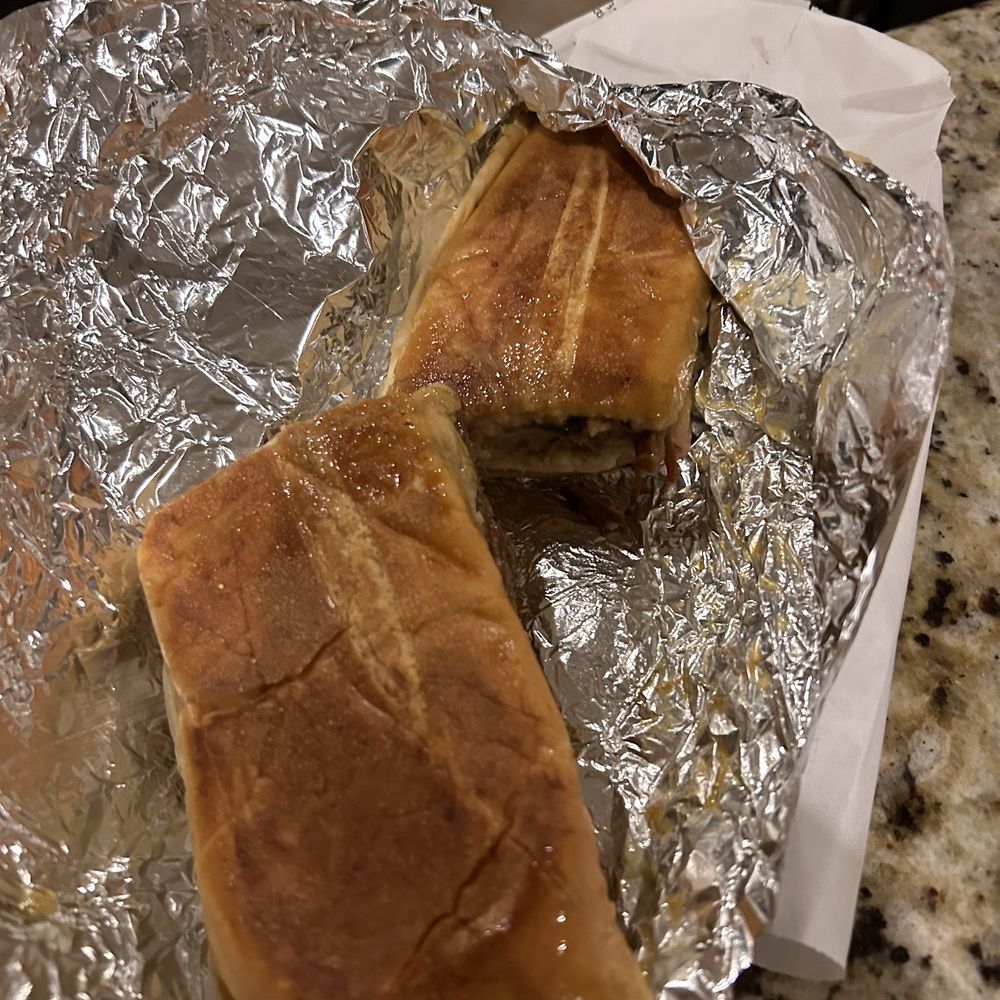 Vicky's Casa Del Sabor - Cuban sandwich - Latin American Near Me - Lindenhurst, New York Vicky's Casa Del Sabor - Cuban sandwich - Latin American Near Me - Lindenhurst, New York