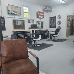Gearheads Scissor & Shave Shop