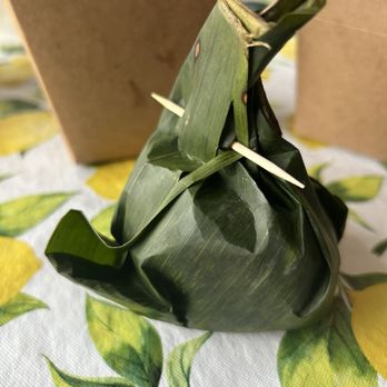 Dalaya - What the rice for mango sticky rice comes in - Thai Near Me - Sylva, North Carolina
