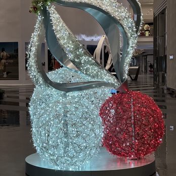 The Shops at Riverside - Shopping Centers Near Me - Hackensack, New Jersey