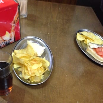 Casa Fernando - Vermout y aperitivos - Tabernas Near Me - Madrid, M