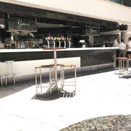 RYAN’S BAR - Updated July 2025 - 21 Photos & 28 Reviews - 264-278 ...