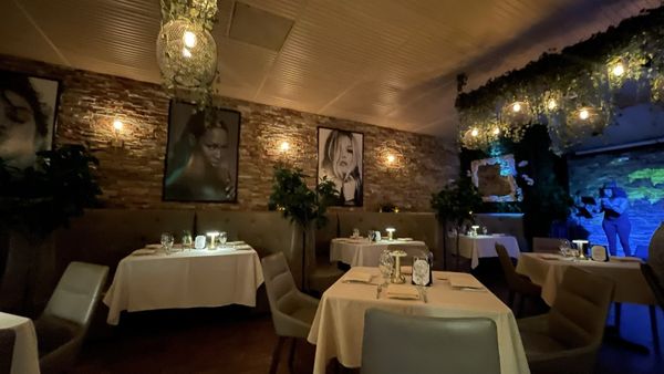 VILLA ROMANA Italian & Romanian Restaurant by null