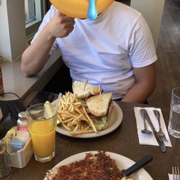 Smoked Salmon Benedict