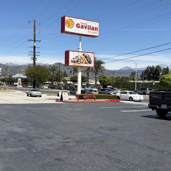 Tacos Gavilan - Their outside signage - Tacos Near Me - Azusa, California Tacos Gavilan - Their outside signage - Tacos Near Me - Azusa, California